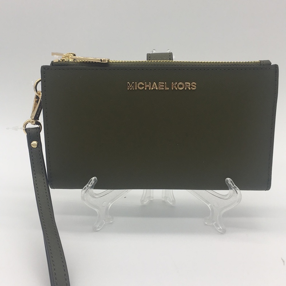 MICHAEL KORS LG DOUBLE ZIP WRISTLET DUFFLE - Picture 2 of 8